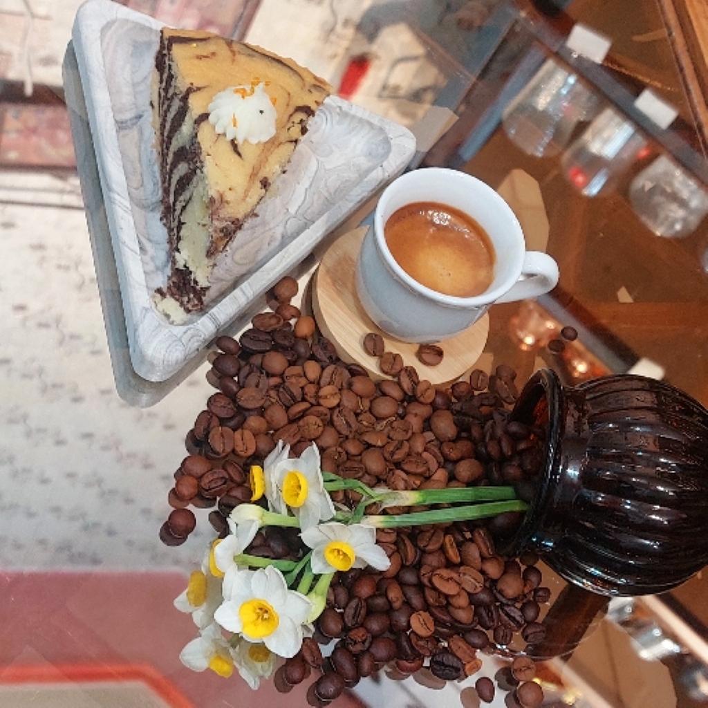 سرو کیک وکافی میکس